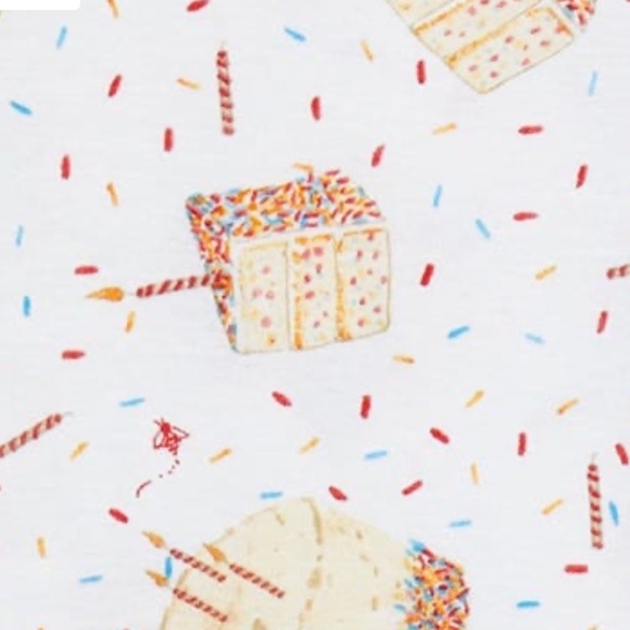 Burt's Bees Baby Birthday Cake Footed Onesie - Picture 2 of 3